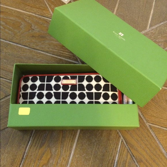 kate spade Handbags - Kate Spade GORGEOUS Wallet (neda black/red 080) Final price drop